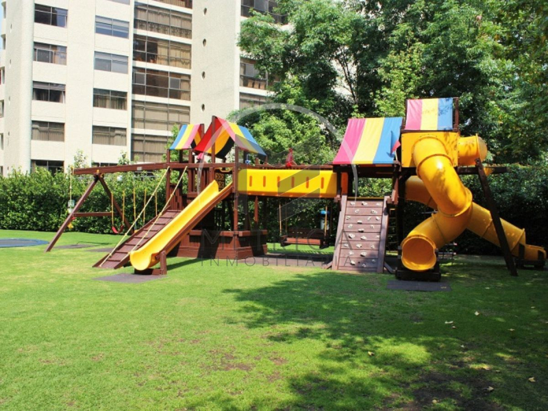 amplio departamento en venta en residencial montecarlo en interlomas: 