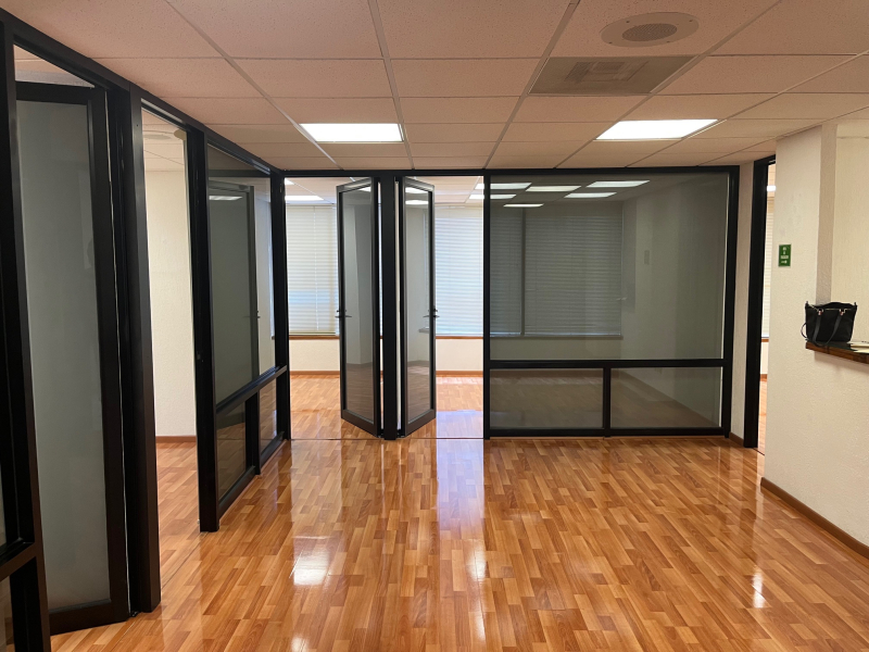 oficina en renta en fraccionamiento vallarta norte