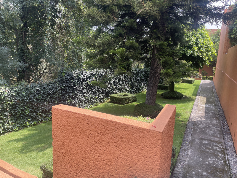 casa en venta en pueblo nuevo bajo (parte alta de san jeronimo)