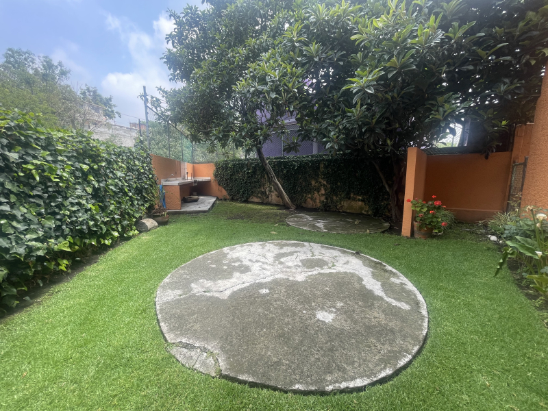 casa en venta en pueblo nuevo bajo (parte alta de san jeronimo)