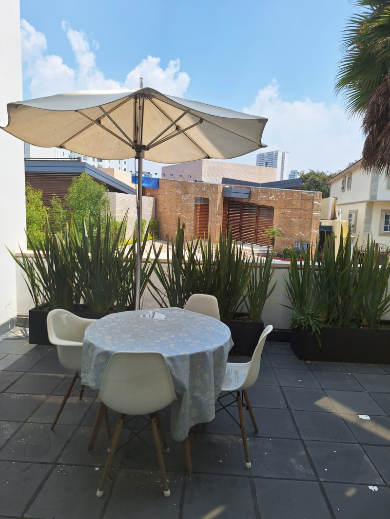 Casa En Renta En Lomas Country Club