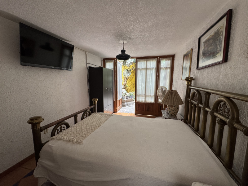 ENCANTADORA CASA EN VENTA CON JARDIN Y ROOFTOP TERRACE - VILLA COYOACAN