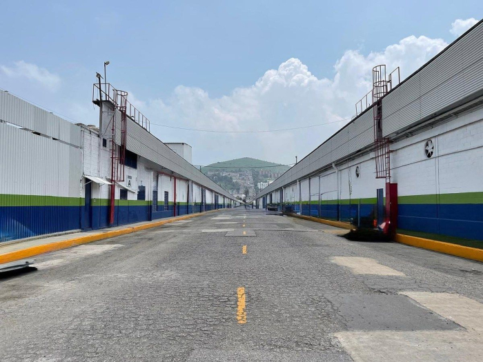 bodegas comerciales en renta