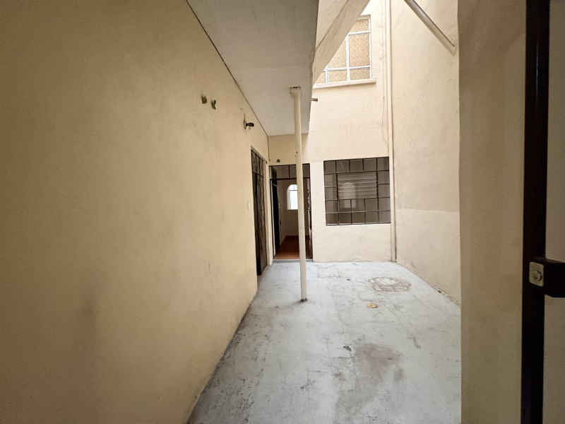 Industrial Departamento Renta Planta Baja Con Patio