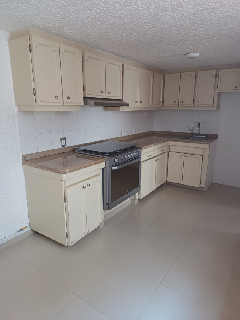 RENTA CASA EN TLALPAN, CERCA PATIO TLALPAN