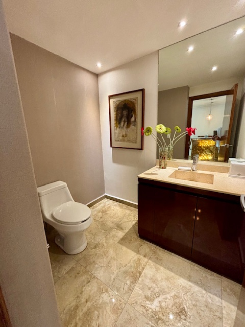 Departamento En Venta Amueblado, Bosques De Las Lomas