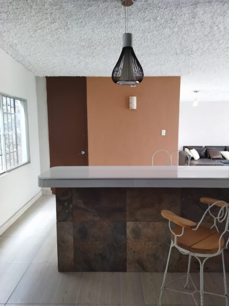 casa en venta en lomas de atzingo