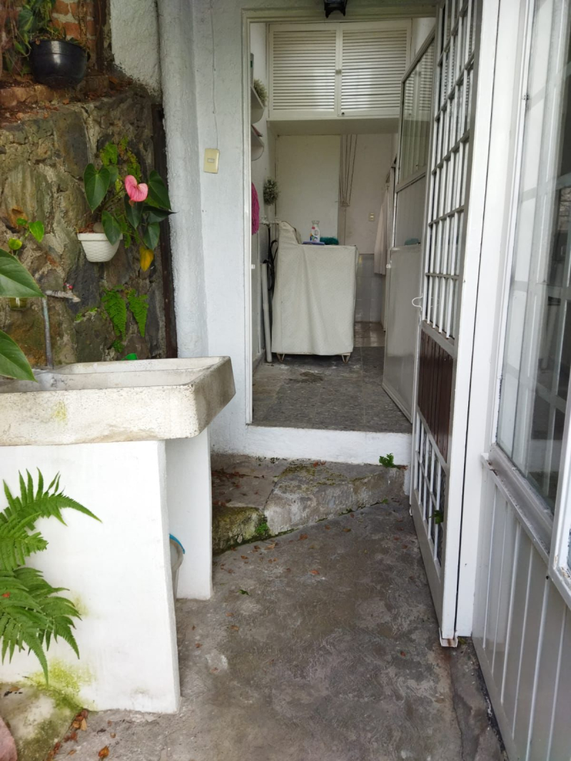casa en venta en lomas de atzingo