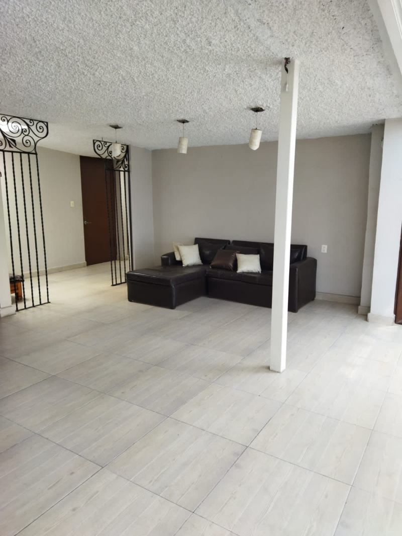 casa en venta en lomas de atzingo