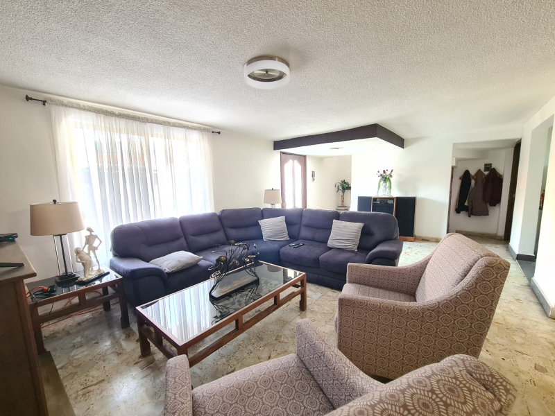 se vende casa en conjunto habitacional en izcalli piramide, tlalnepantla