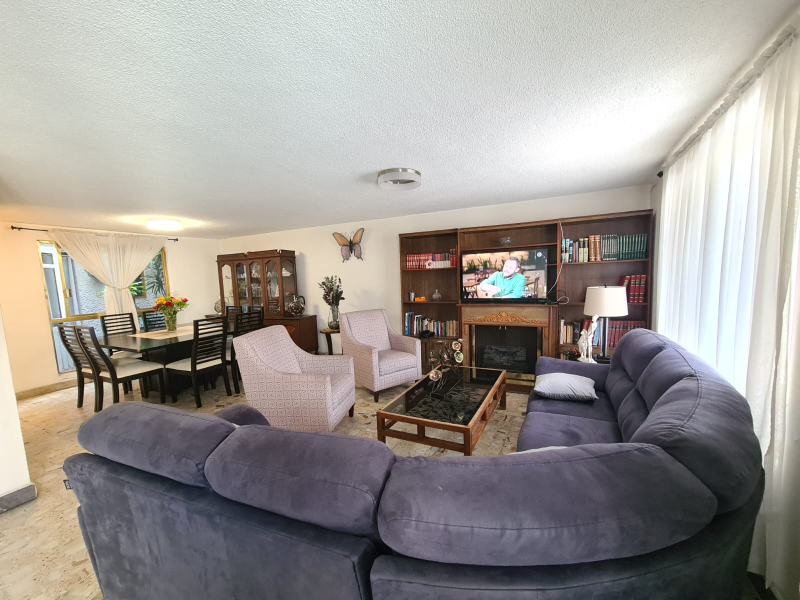 se vende casa en conjunto habitacional en izcalli piramide, tlalnepantla