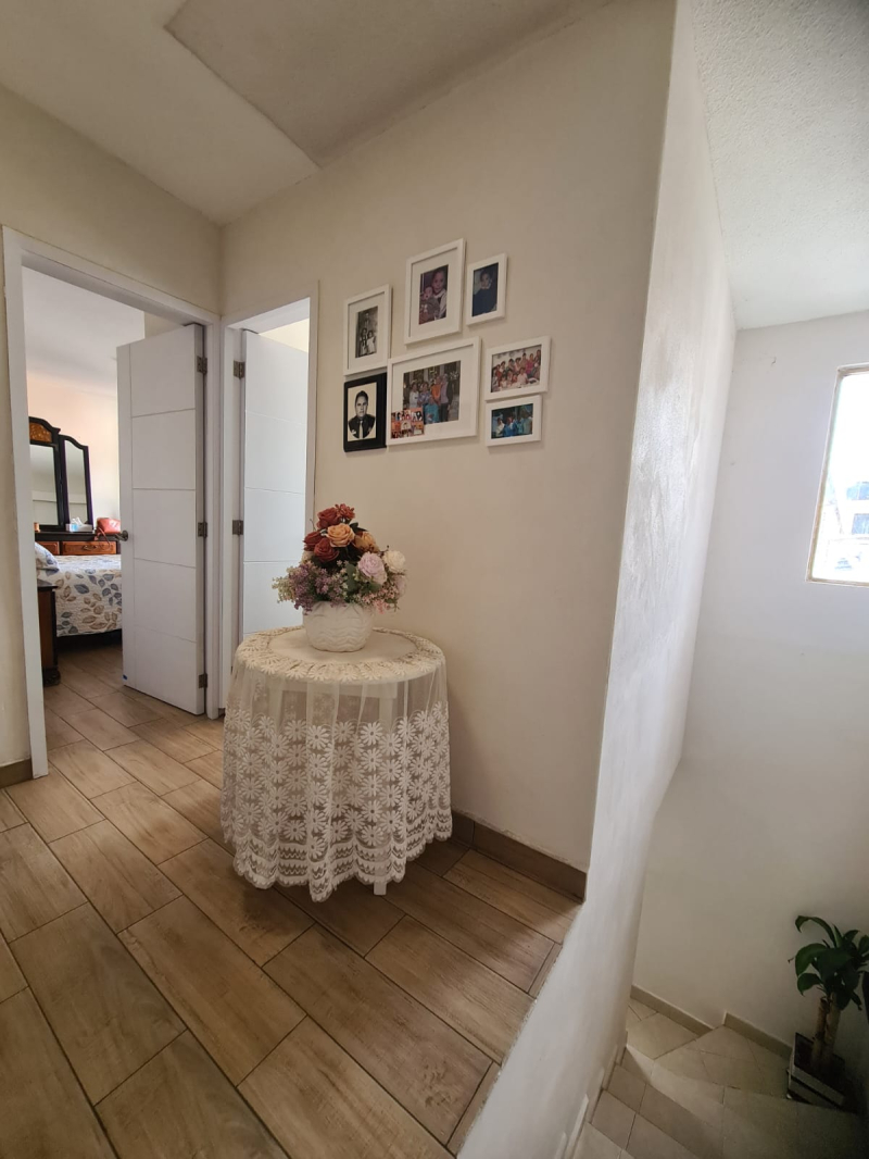 se vende casa en conjunto habitacional en izcalli piramide, tlalnepantla