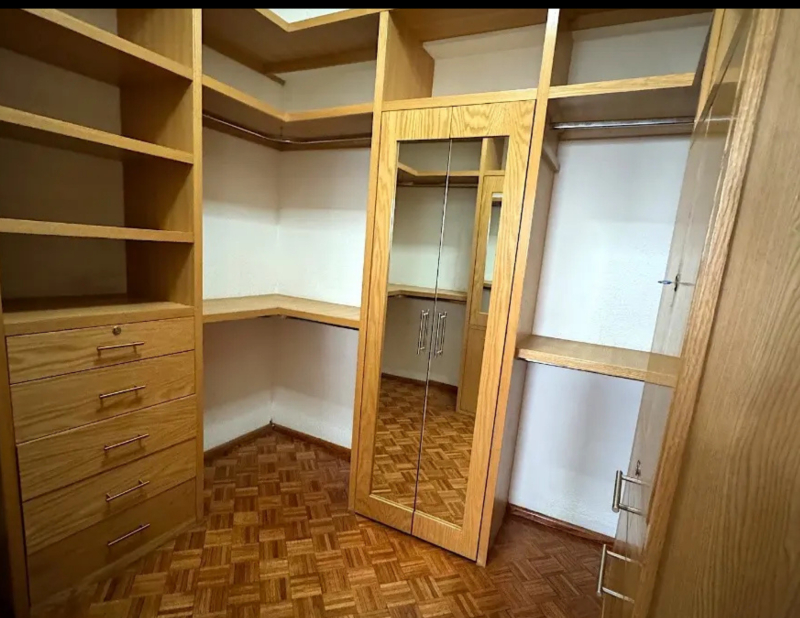 Casa En Venta En Olivar De Los Padres