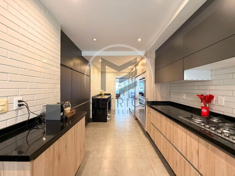 departamento en venta en hacienda el ciervo con bodega y cocina remodelada: