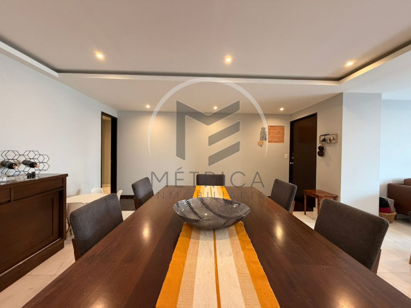 departamento en venta en hacienda el ciervo con bodega y cocina remodelada: