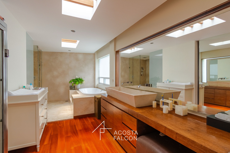 Casa En Venta En Lomas De Reforma