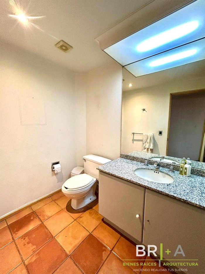 Departamento En Venta En Col. Lomas Country