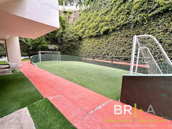 Departamento En Venta En Col. Lomas Country