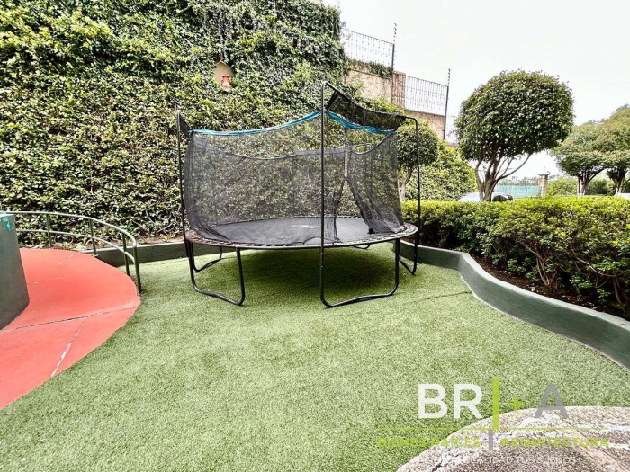 Departamento En Venta En Col. Lomas Country