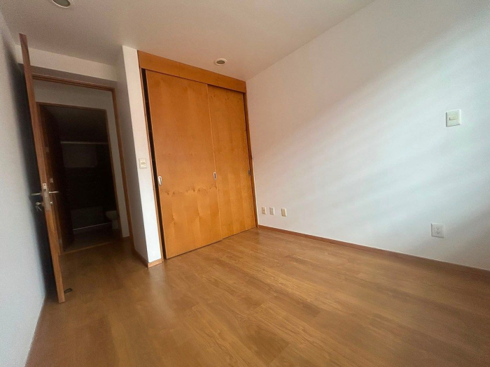 DEPARTAMENTO EN RENTA CON PATIO PRIVADO COL. GENERAL ANAYA