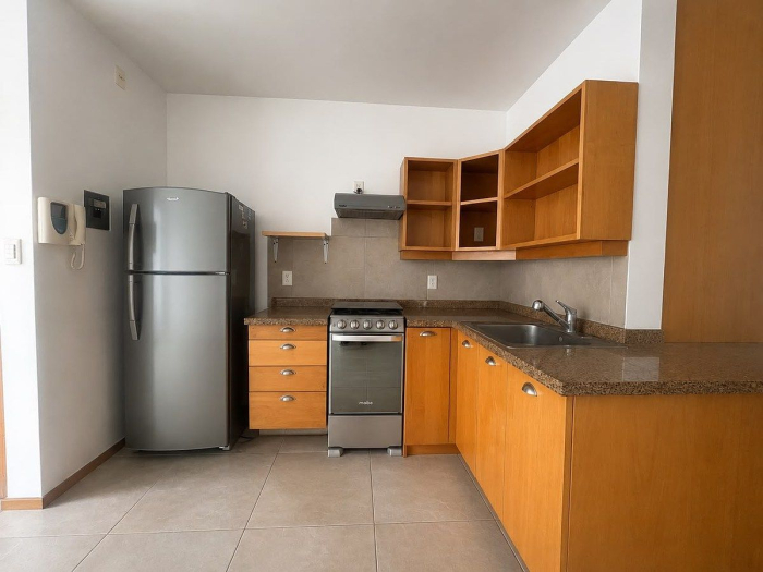 DEPARTAMENTO EN RENTA CON PATIO PRIVADO COL. GENERAL ANAYA