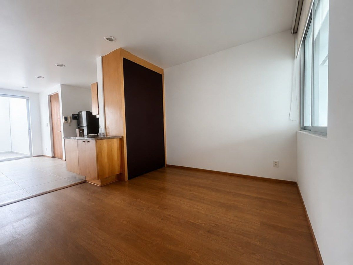 DEPARTAMENTO EN RENTA CON PATIO PRIVADO COL. GENERAL ANAYA
