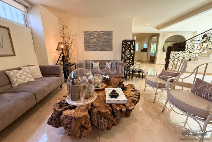 CASA OLIVO EN VENTA