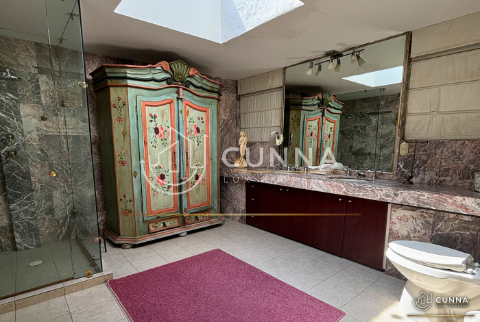 CASA AV. PICACHO EN VENTA