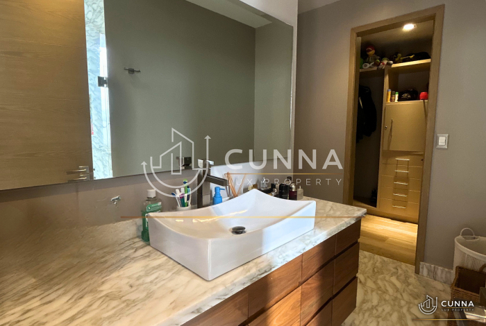 casa av de las fuentes en venta