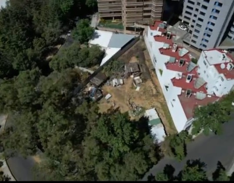 Terreno En Venta En Fuentes Del Pedregal