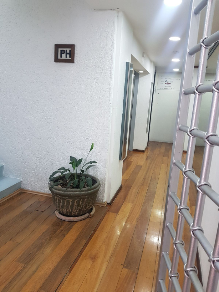 VENTA Oficina En Bosque De Las Lomas