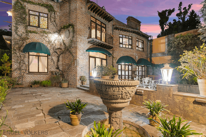 Casa En Venta En Francisco Sosa,Coyoacán.