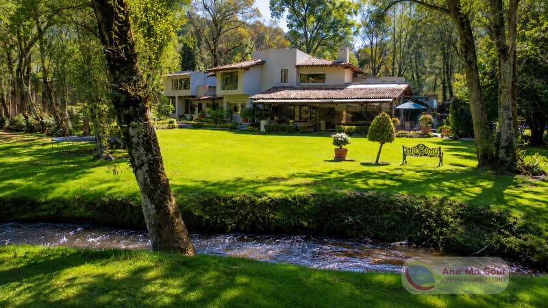 Casa En Venta En Avándaro