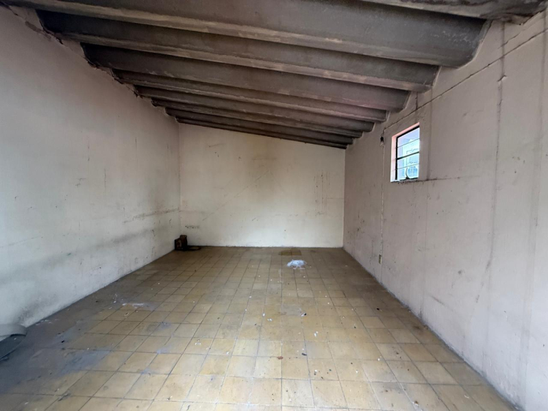 Edificio Para Clínica O Consultorios Sobre Av. Ávila Camacho En Guadalajara