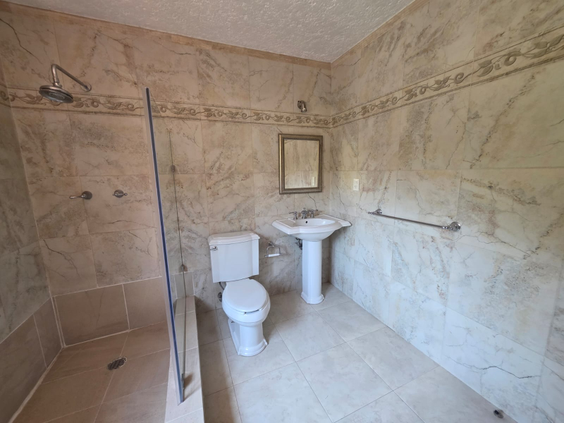 Casa En Venta Y Renta En Bosques De Las Lomas