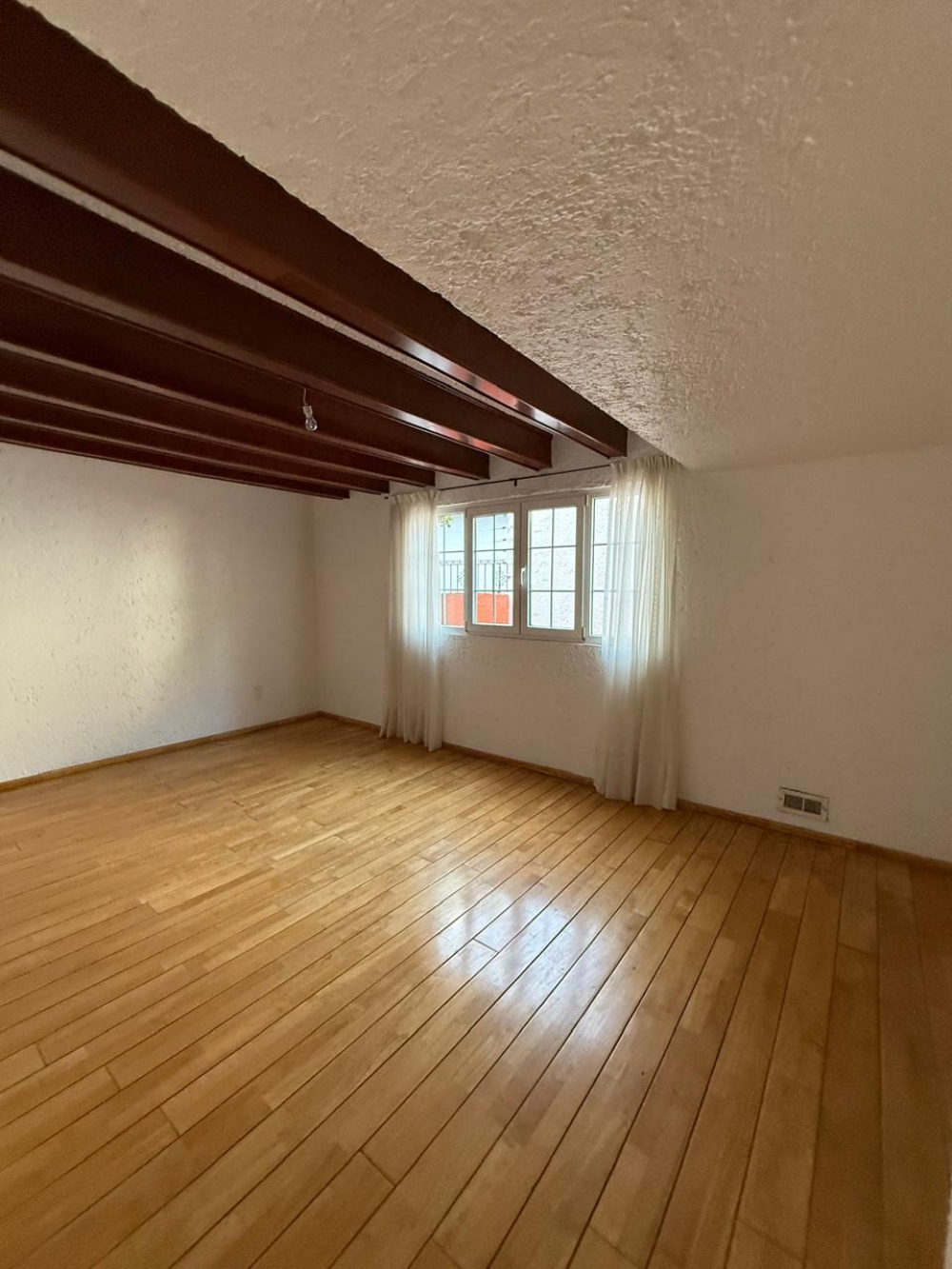 Casa En Venta Y Renta En Bosques De Las Lomas