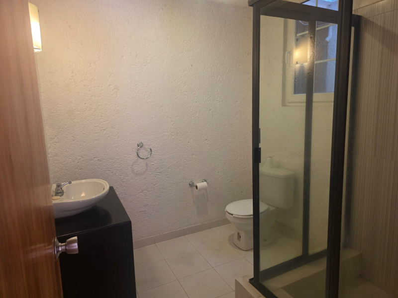 Casa en Venta y Renta en Bosques de las Lomas