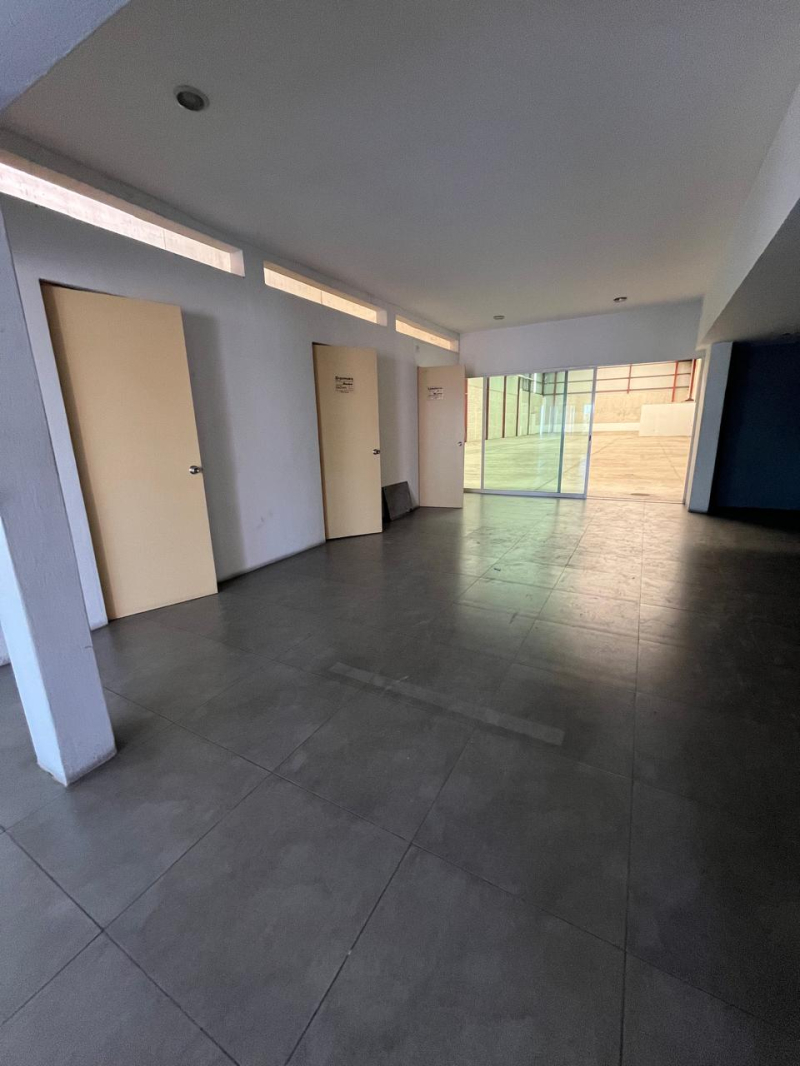 Bodega En Renta En Lomas De  Zapopan