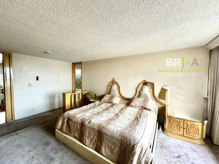 Casa PARA REMODELAR En Venta En Lomas De Las Palmas, Huixquilucan