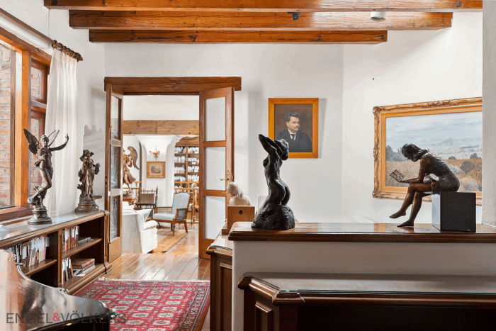 Casa En Venta: La Biblioteca Emblemática, Coyoacán.