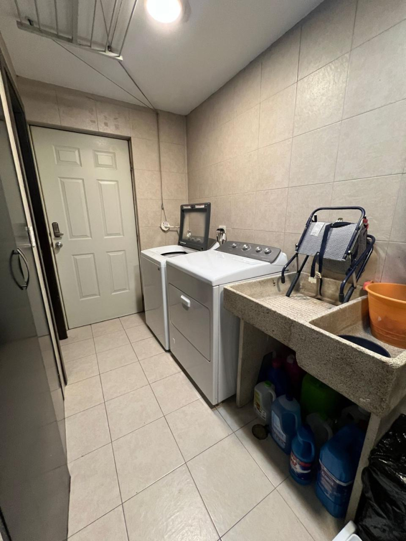 Garden Departamento En Venta Villa Del Lago: Interlomas.