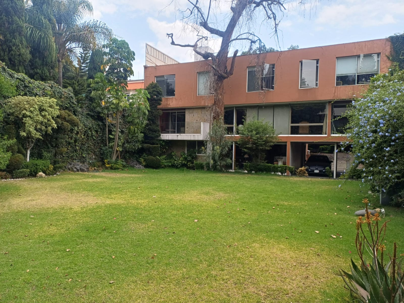 Casa En Venta En Jardines Del Pedregal