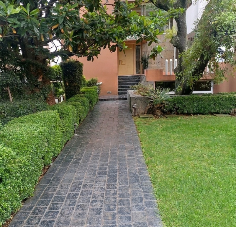 Casa En Venta En Jardines Del Pedregal