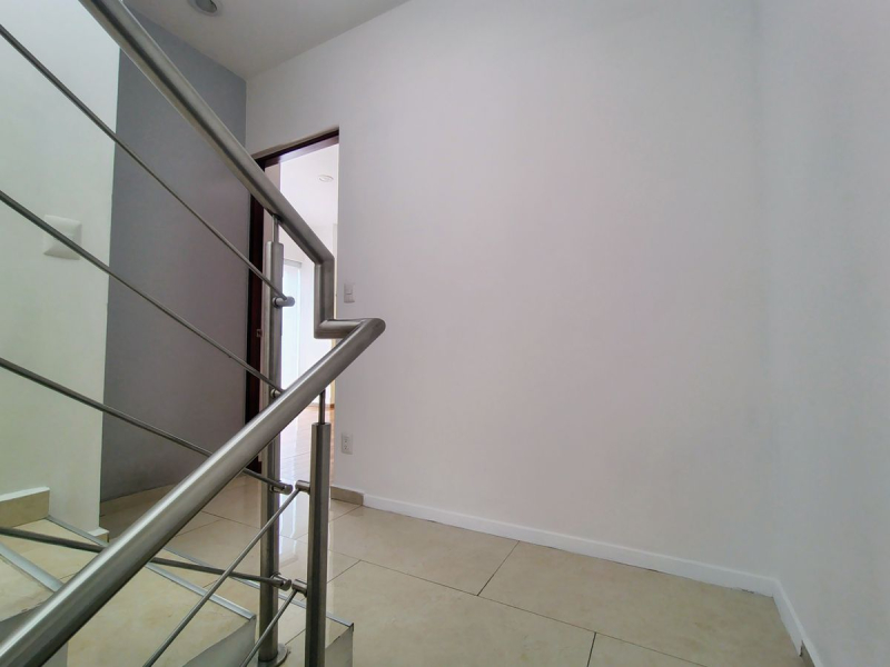 venta departamento ph en grand tower del valle, piso 19