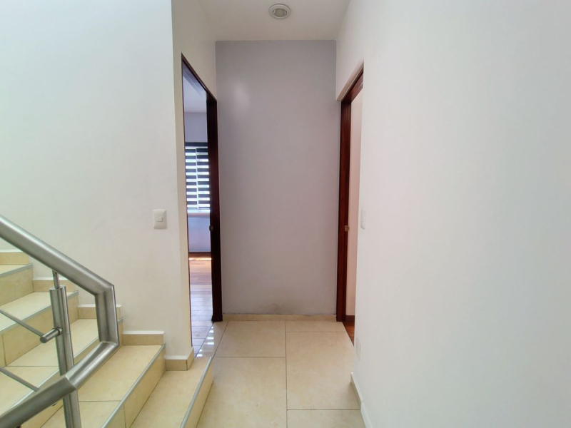 venta departamento ph en grand tower del valle, piso 19