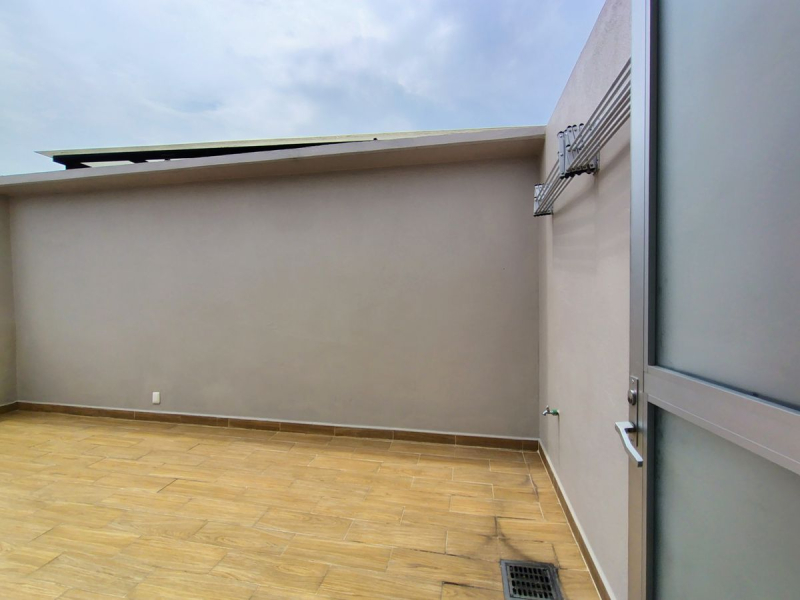 venta departamento ph en grand tower del valle, piso 19
