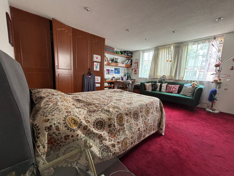 Casa En Venta En Lomas De Tecamachalco