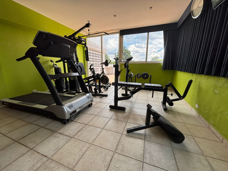 Casa En Venta En Lomas De Tecamachalco