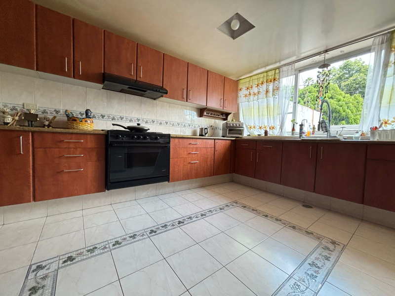 Casa En Venta En Lomas De Tecamachalco