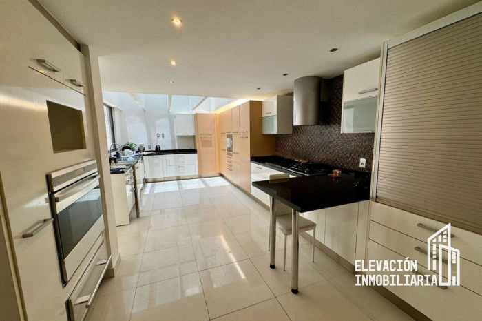 Renta casa en Lomas de Tecamachalco, Naucalpan
